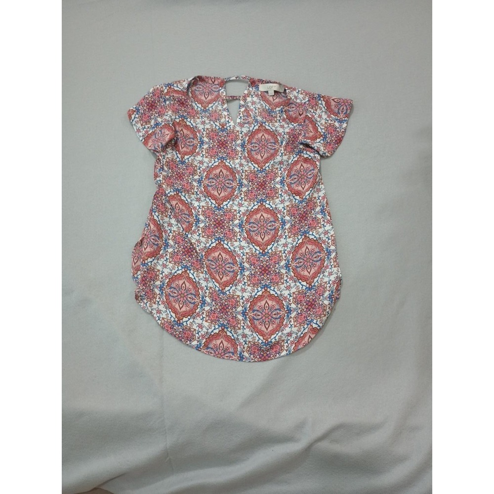LOFT Womens XS Short Sleeve Tunic Blouse Pink Coral Blue Paisley Medallion Print
